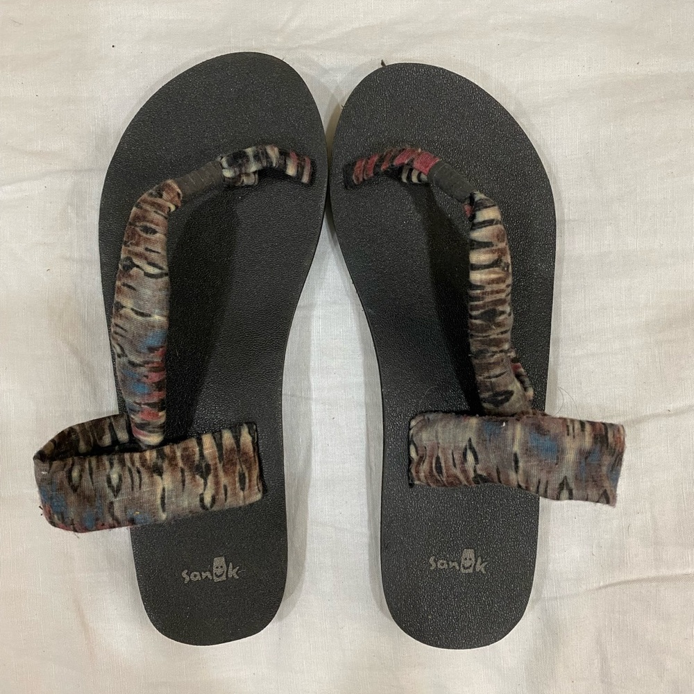 Sanuk Sandals